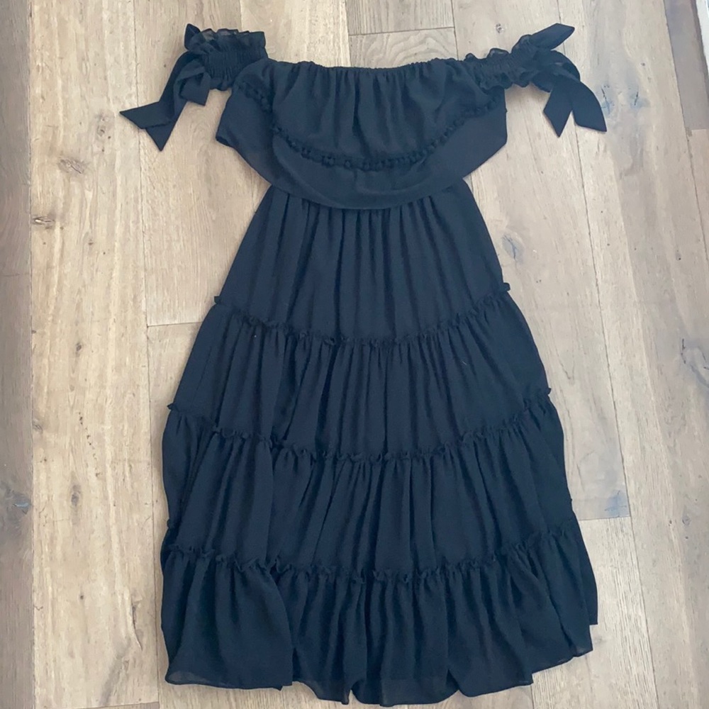 Misa Los Angeles Micaela black dress size M